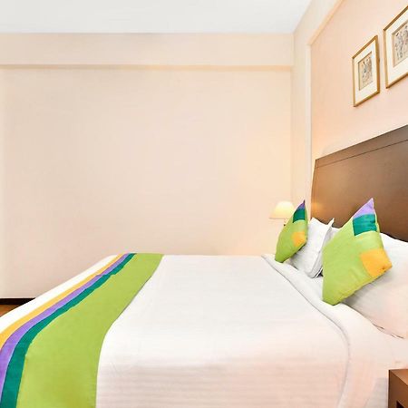 Treebo Trend Sterling Suites Inn Bangalore Esterno foto