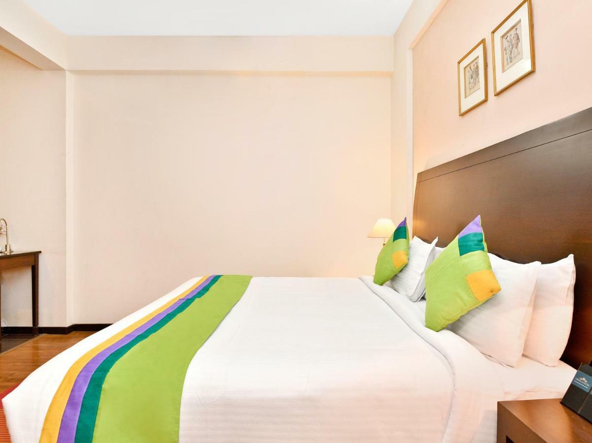 Treebo Trend Sterling Suites Inn Bangalore Esterno foto