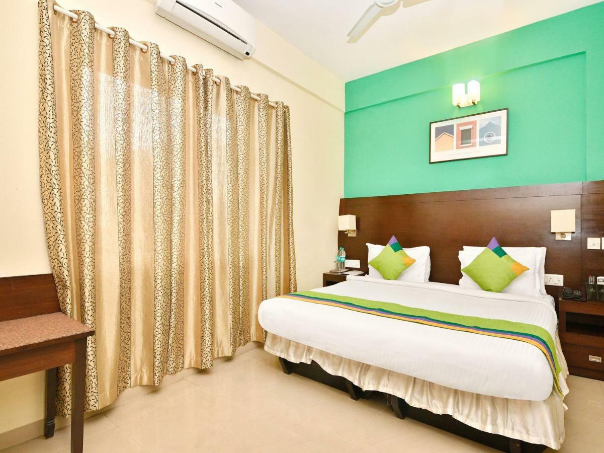 Treebo Trend Sterling Suites Inn Bangalore Esterno foto